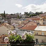 Alfama - St Estevão Viewpoint | Cheese&wine * Lissabon