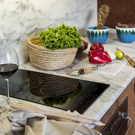 Apartment Alfama - St Estevao Viewpoint | Cheese & Wine *