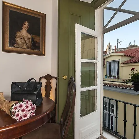 Alfama - St Estevao Viewpoint | Cheese & Wine Apartment