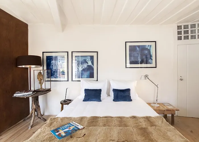 Alfama - St Estevao Viewpoint | Cheese & Wine Lägenhet