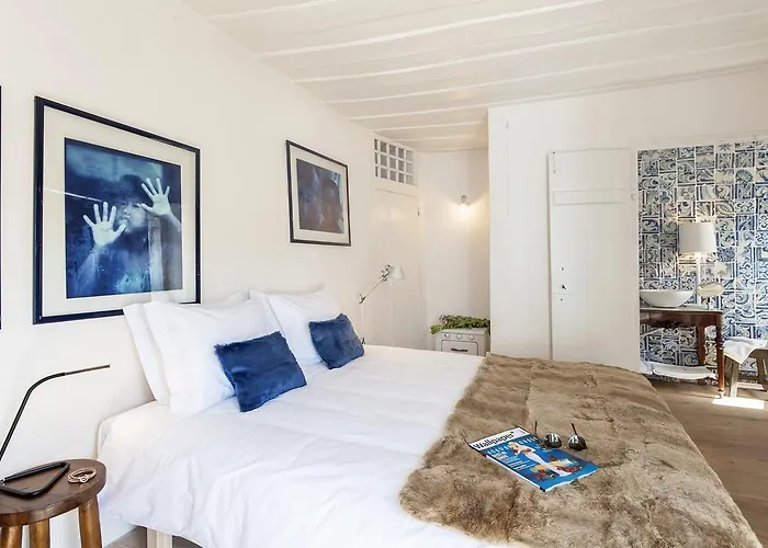 Alfama - St Estevao Viewpoint | Cheese & Wine Lägenhet Lisboa